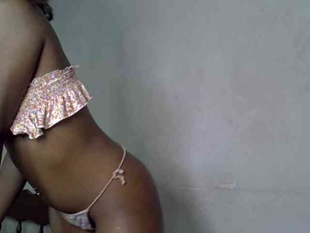 SpicyMackenzie1 webcam