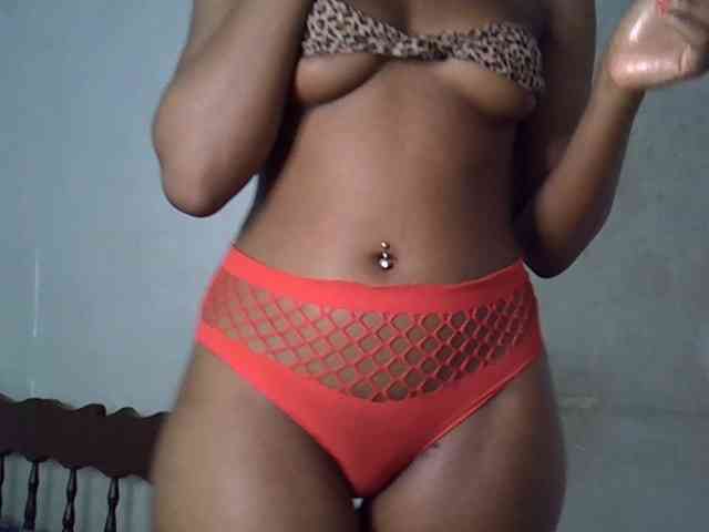 SpicyMackenzie1 webcam