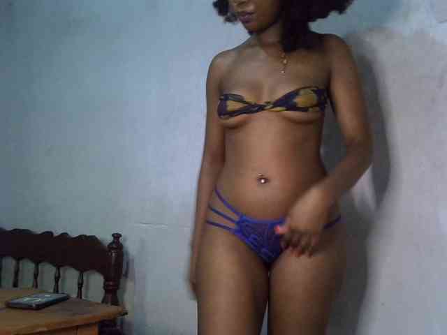 SpicyMackenzie1