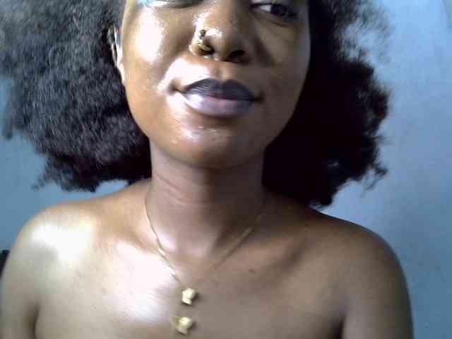 SpicyMackenzie1 webcam