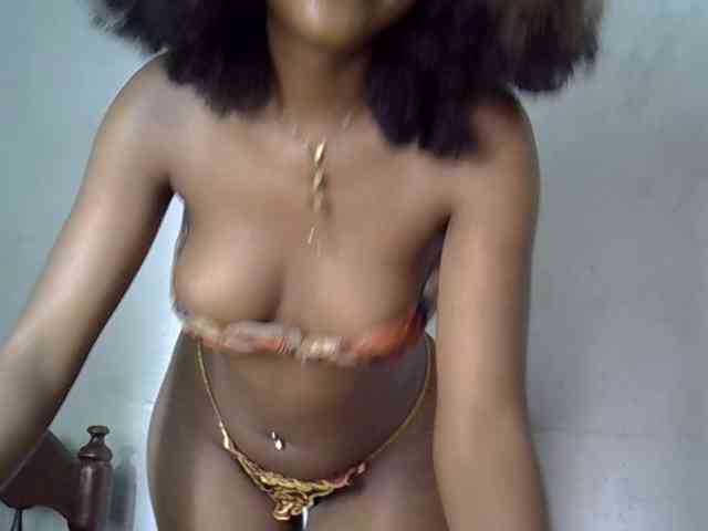 SpicyMackenzie1 webcam