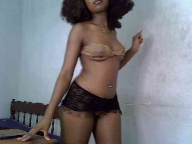 SpicyMackenzie1 webcam