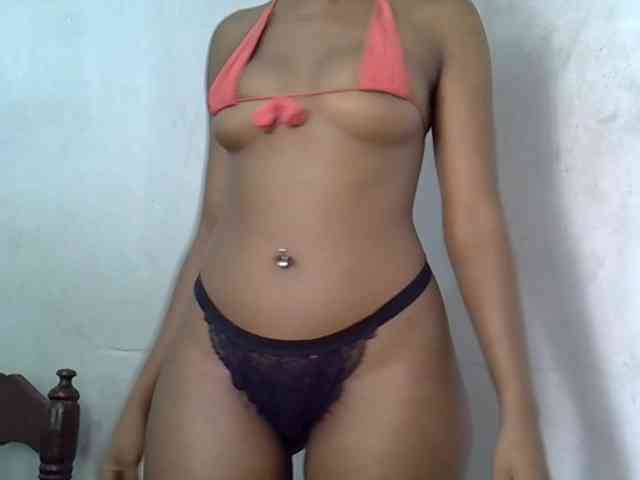 SpicyMackenzie1 webcam