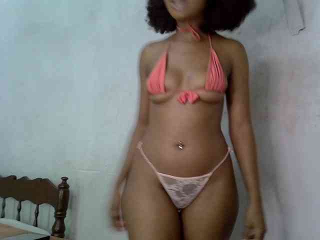SpicyMackenzie1 webcam