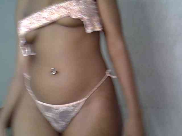 SpicyMackenzie1 webcam