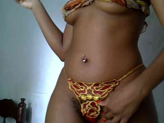 SpicyMackenzie1 webcam