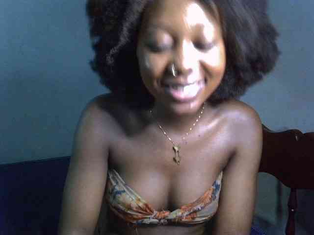 SpicyMackenzie1 webcam