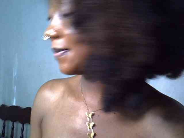 SpicyMackenzie1 webcam