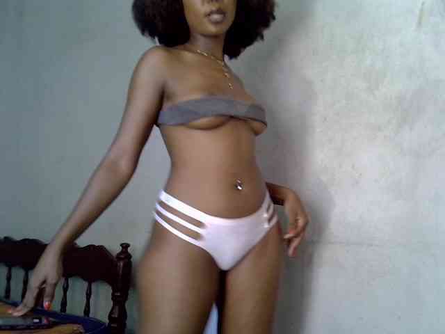 SpicyMackenzie1 webcam