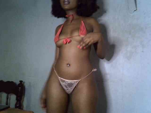 SpicyMackenzie1 webcam