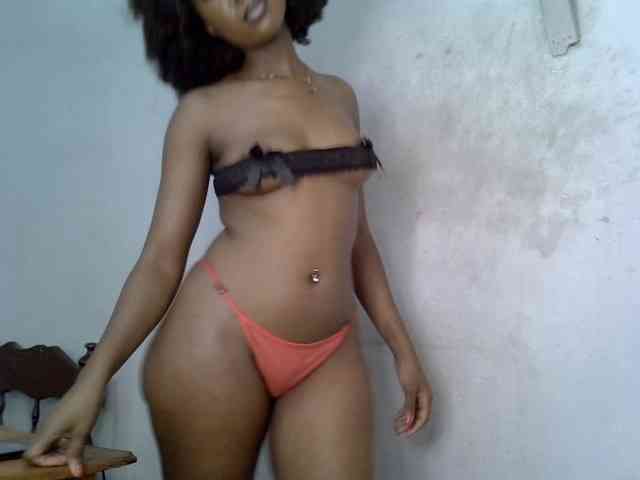 SpicyMackenzie1 webcam