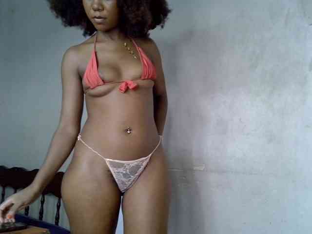 SpicyMackenzie1 webcam