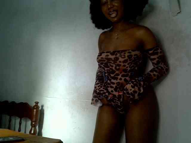 SpicyMackenzie1 webcam