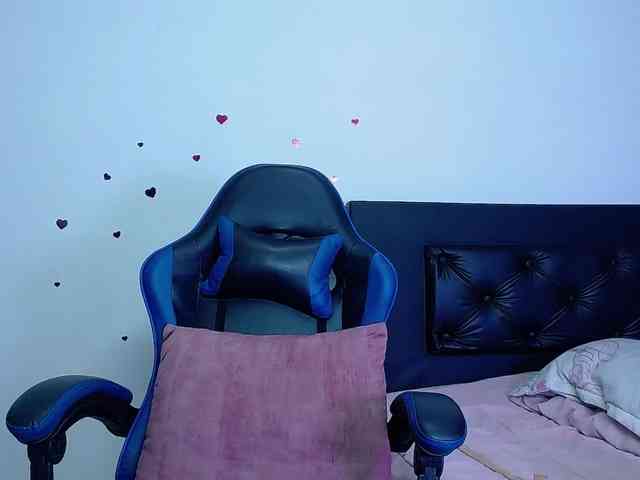 Angela-Depp webcam