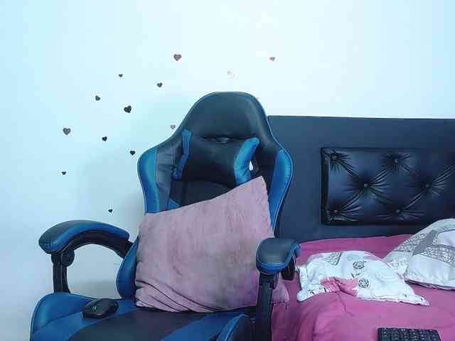 Angela-Depp webcam
