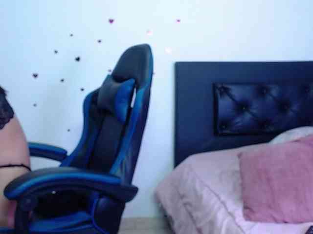Angela-Depp webcam