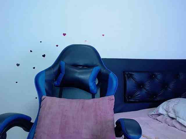 Angela-Depp webcam