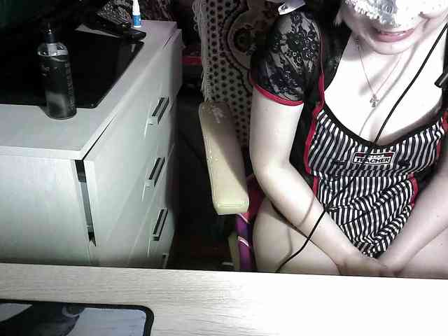 -Julia-Rain- Live Webcam on BongaCams