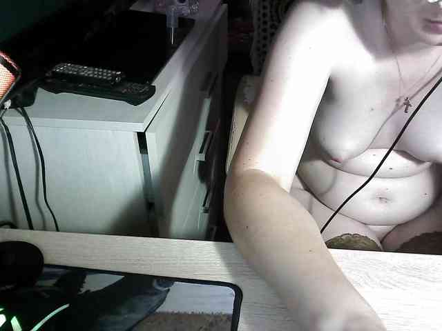 -Julia-Rain- webcam