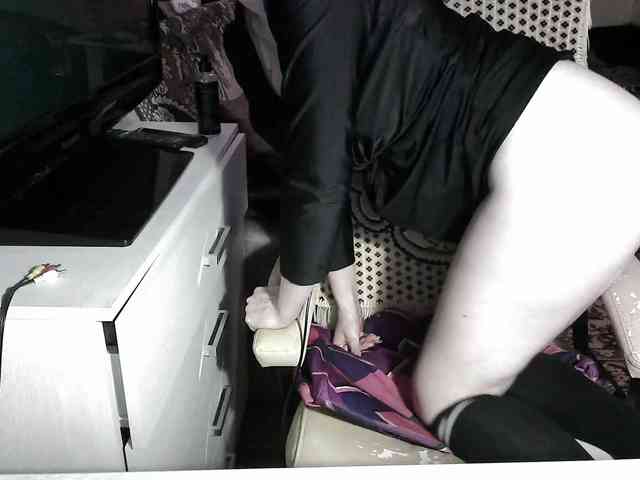 -Julia-Rain- Live Webcam on BongaCams