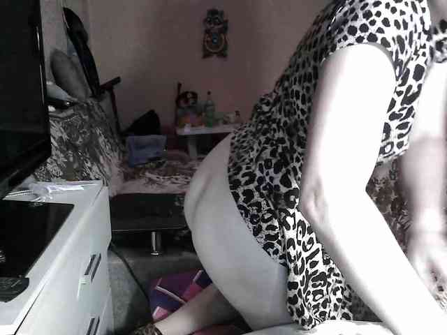 -Julia-Rain- webcam