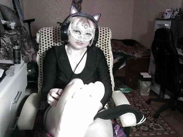 -Julia-Rain- webcam