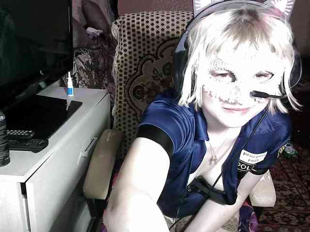 -Julia-Rain- webcam