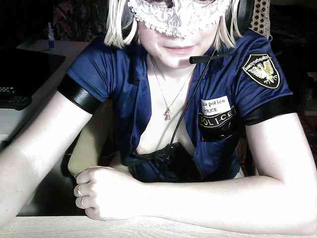 -Julia-Rain-