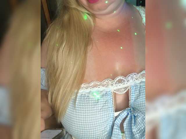 SvitLove2026 live cam on BongaCams