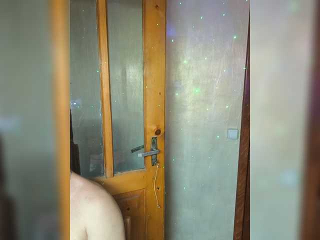 SvitLove2026 live cam on BongaCams