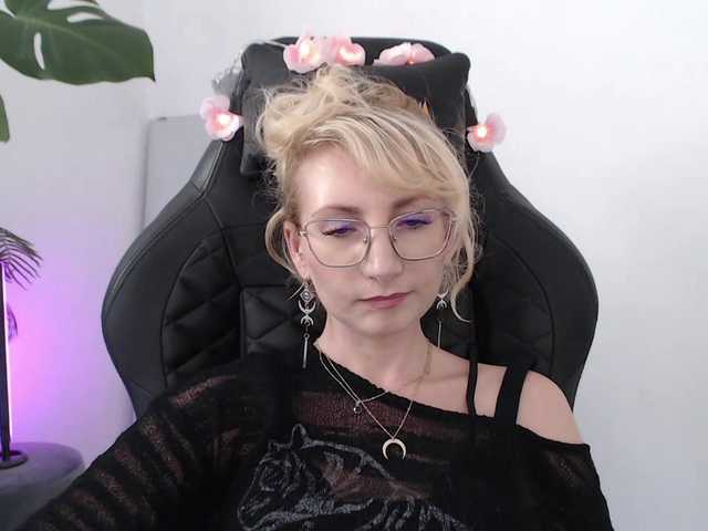 CinderellaMoon live webcam show