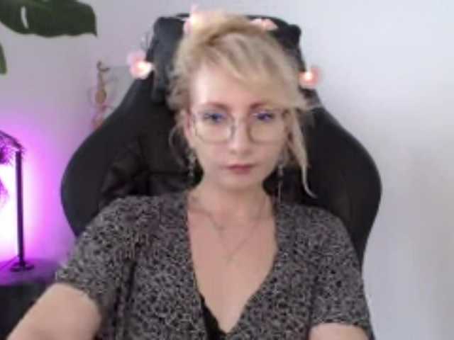 CinderellaMoon live webcam show