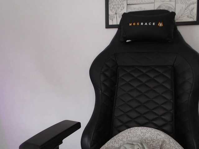 CinderellaMoon live cam on BongaCams
