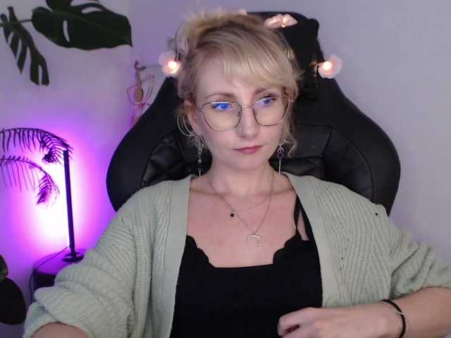 CinderellaMoon live webcam show