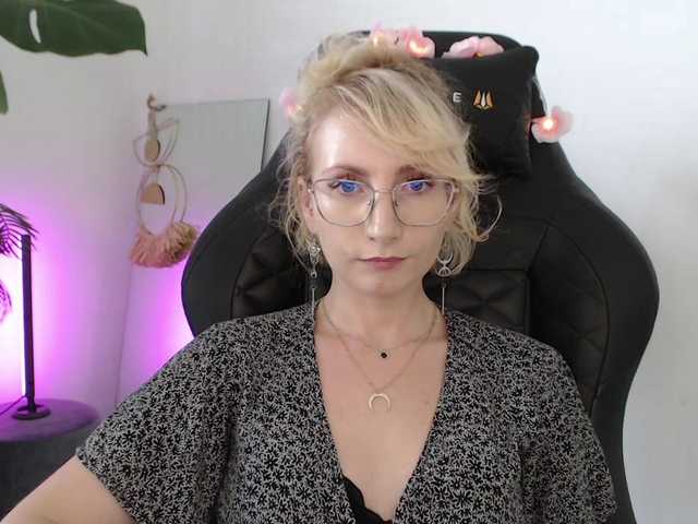 CinderellaMoon live webcam show