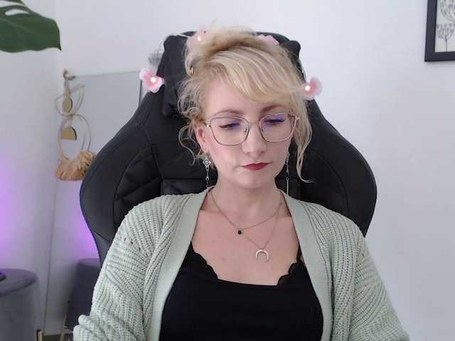 CinderellaMoon live webcam show