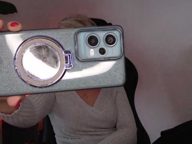 CinderellaMoon live cam on BongaCams