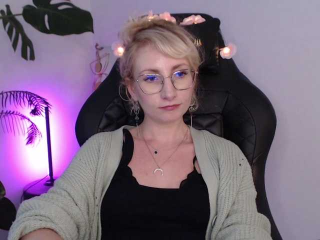 CinderellaMoon live webcam show