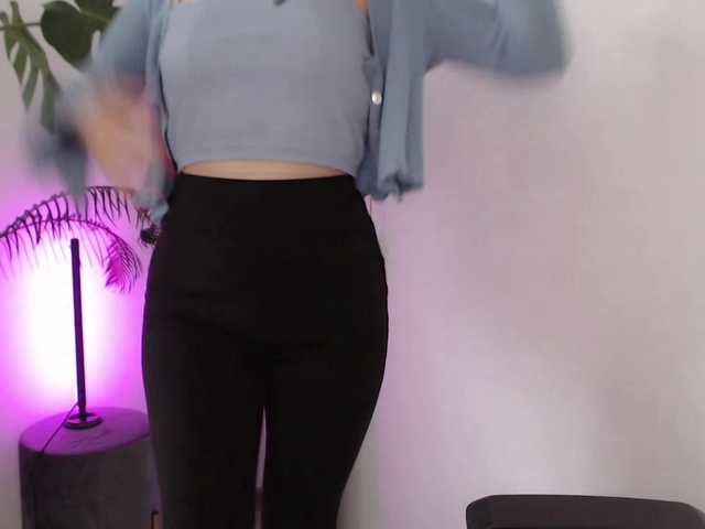 CinderellaMoon live cam on UnifiedCams