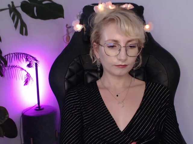 CinderellaMoon live webcam show