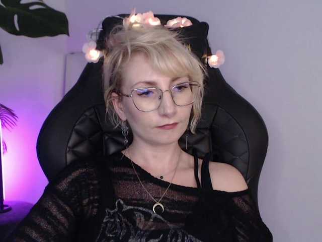 CinderellaMoon live webcam show