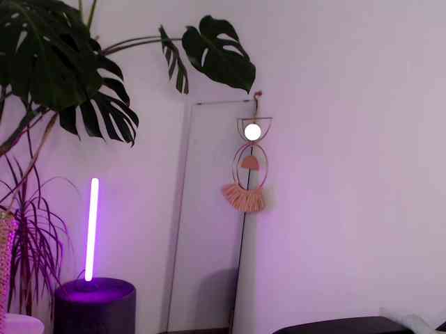 CinderellaMoon webcam