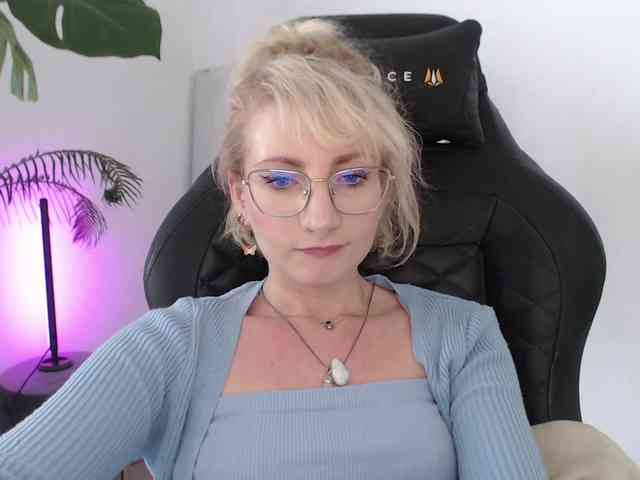 CinderellaMoon Sex Cam Show