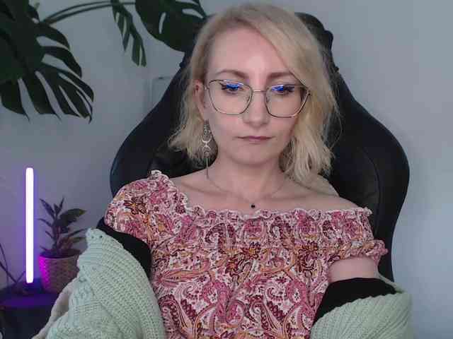 Model: CinderellaMoon