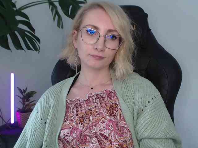 Model: CinderellaMoon