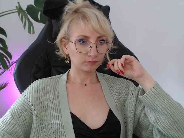 Model: CinderellaMoon