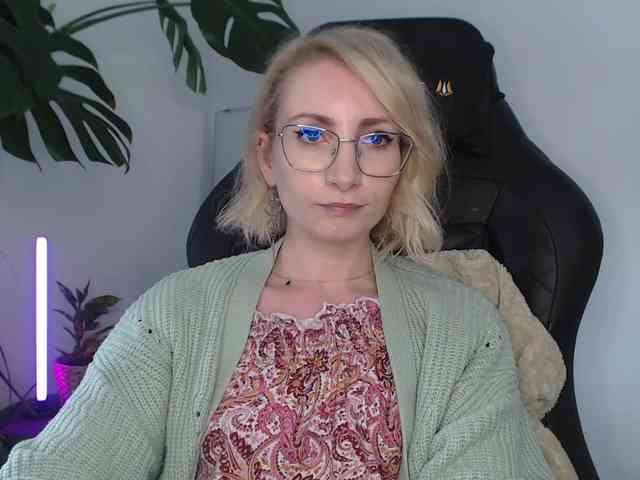 Model: CinderellaMoon