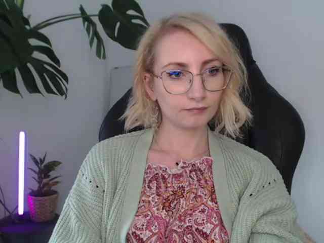 Model: CinderellaMoon