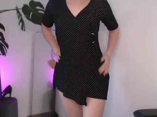 CinderellaMoon webcam