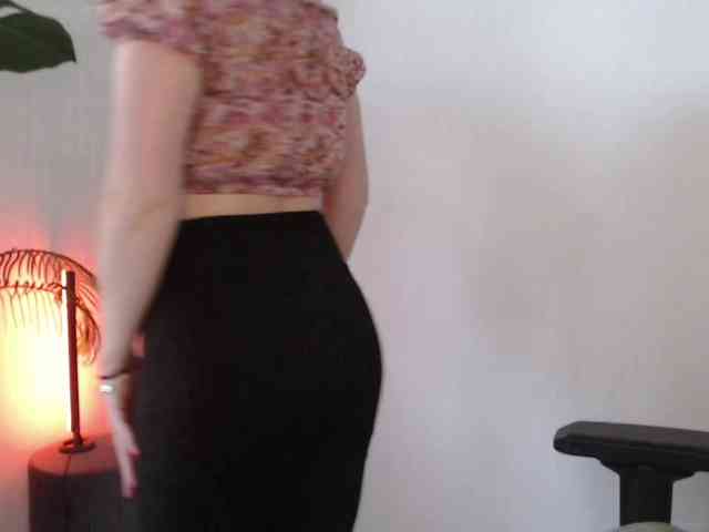 CinderellaMoon Live Webcam on BongaCams
